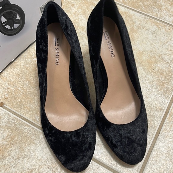 Spring high heels - Picture 1 of 3